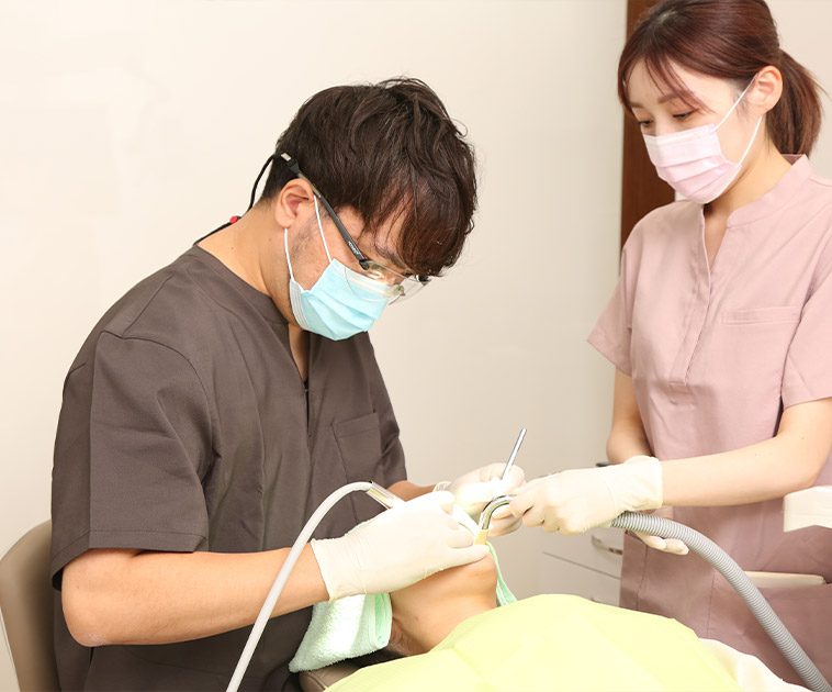 歯周病治療の様子